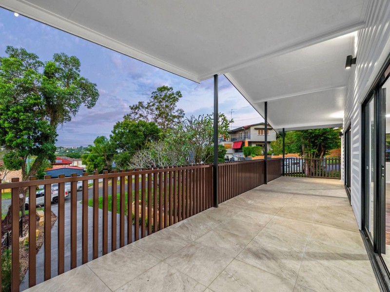 63 Huxley Avenue, Alderley QLD 4051