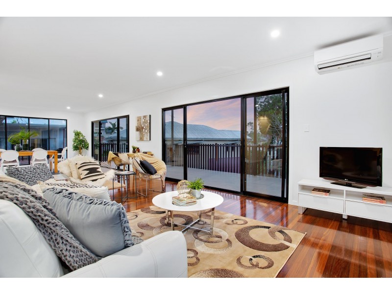 63 Huxley Avenue, Alderley QLD 4051