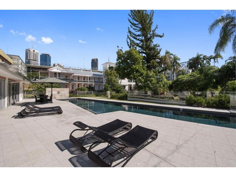 2104/25 Anderson Street, Kangaroo Point QLD 4169