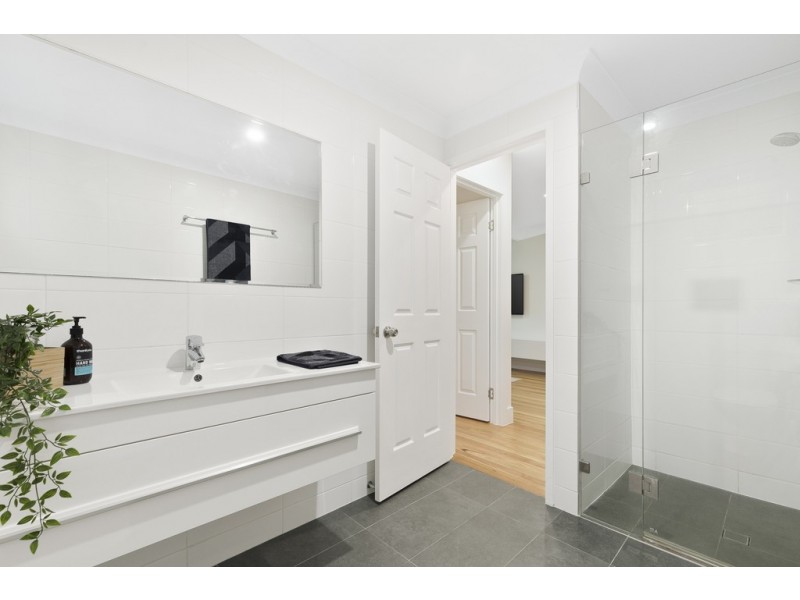 76 Rockbourne Terrace, Paddington QLD 4064