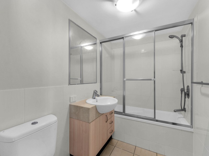 7/1 Sylvan Road, Toowong QLD 4066