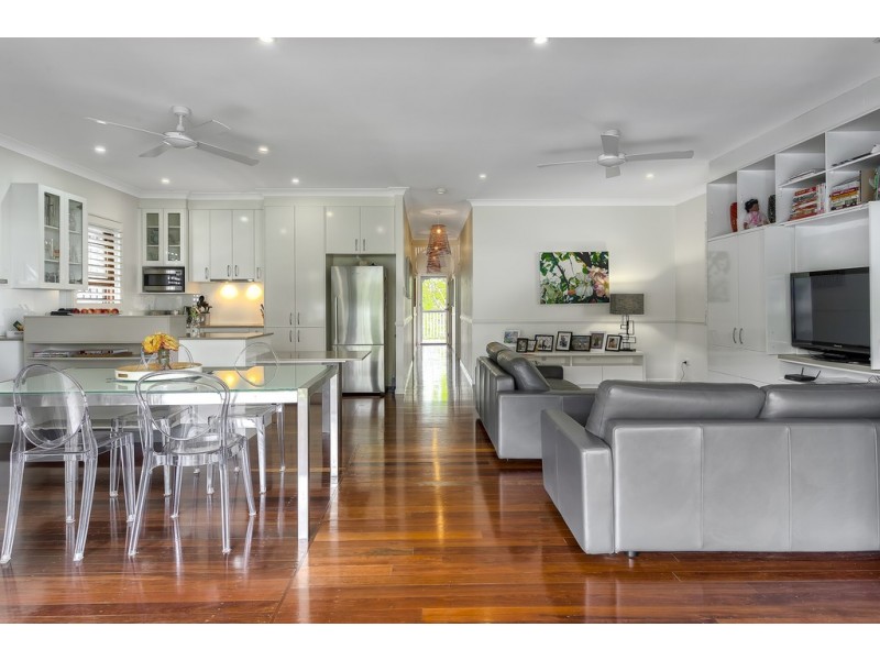 61 McCormack Avenue, Ashgrove QLD 4060
