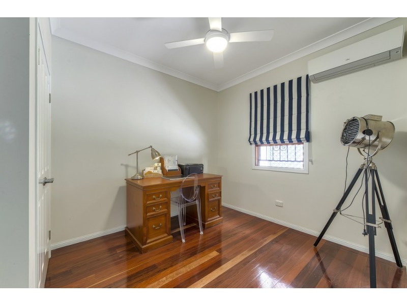 61 McCormack Avenue, Ashgrove QLD 4060