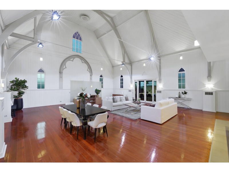 221 Bonney Avenue, Clayfield QLD 4011