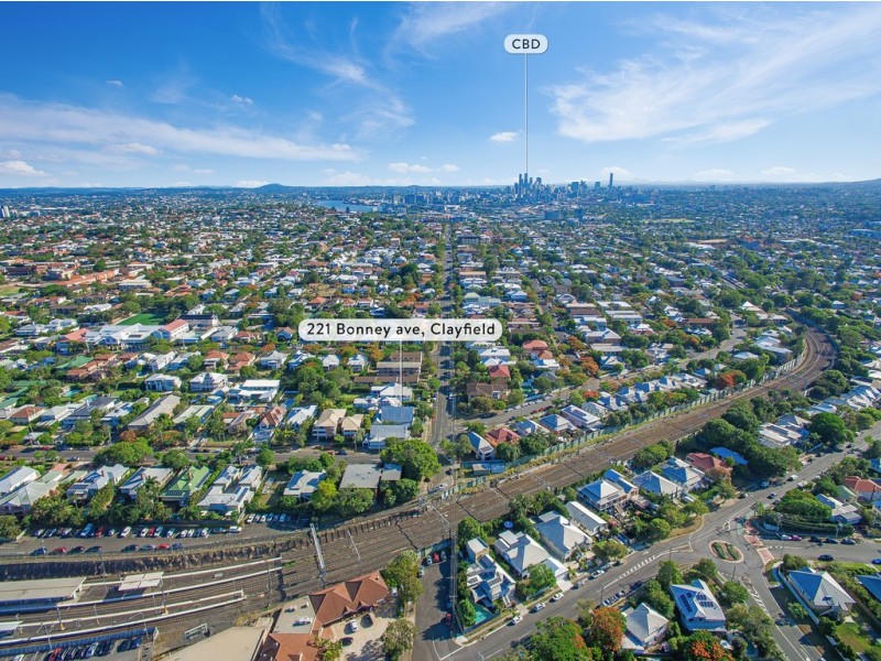 221 Bonney Avenue, Clayfield QLD 4011