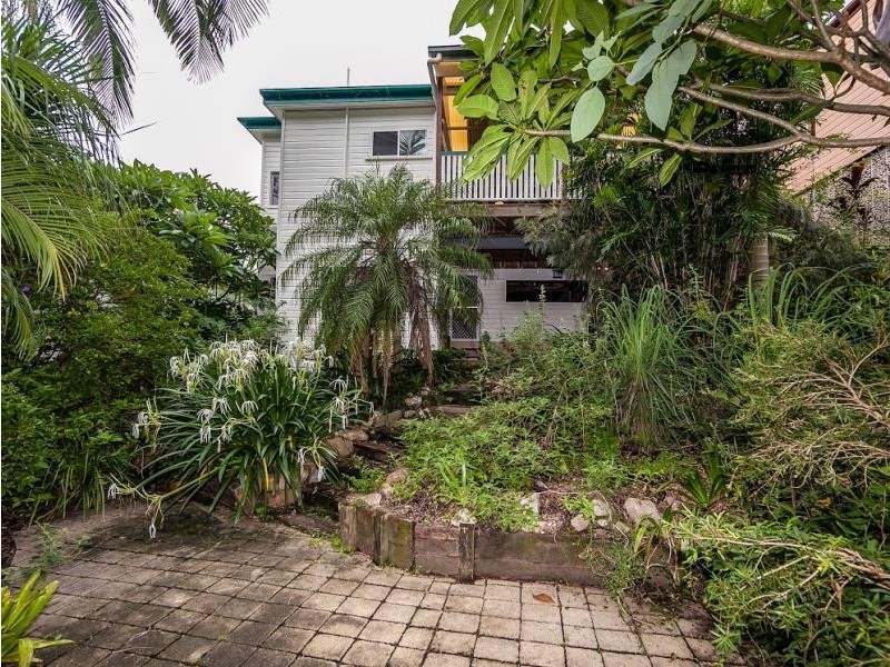 6 Soudan Street, Bardon QLD 4065