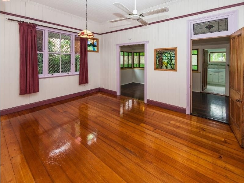 6 Soudan Street, Bardon QLD 4065