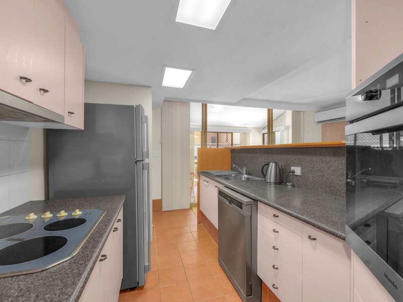 2/49 McDougall Street, Milton QLD 4064