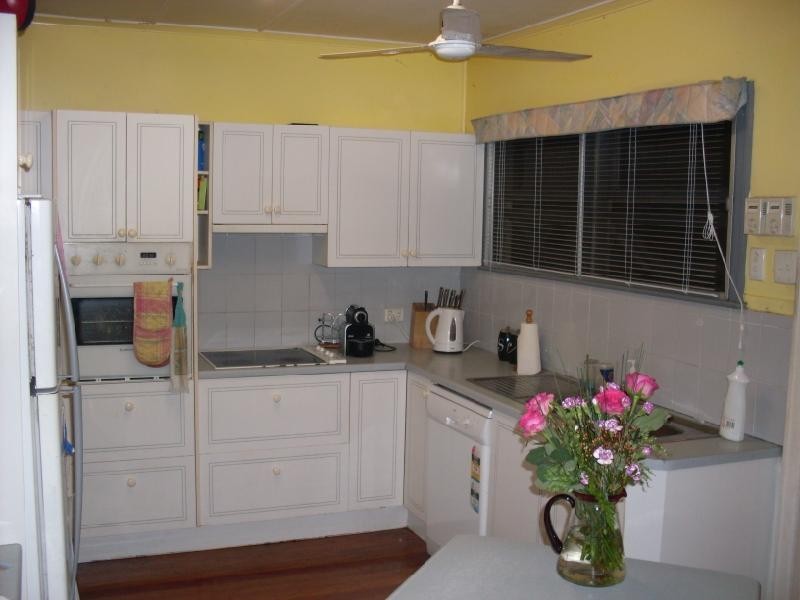 1 Allowrie Street, Stafford QLD 4053