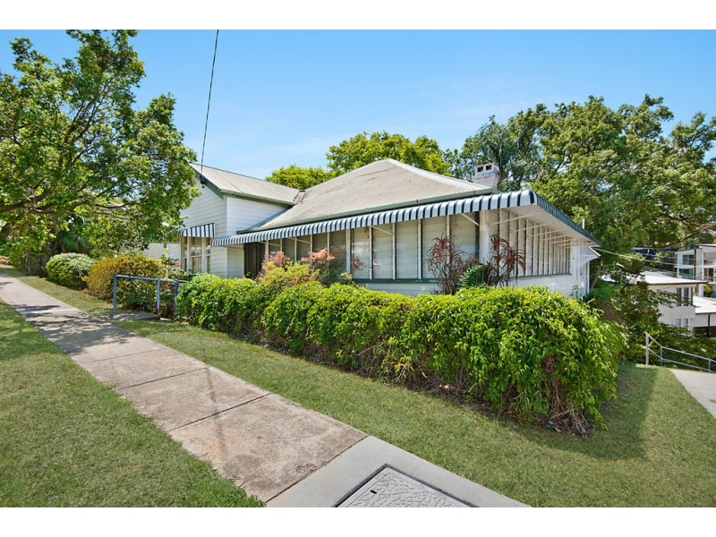 11 Upper Cairns Terrace, Paddington QLD 4064