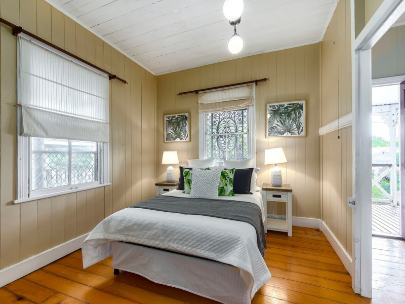 158 Arthur Terrace, Red Hill QLD 4059