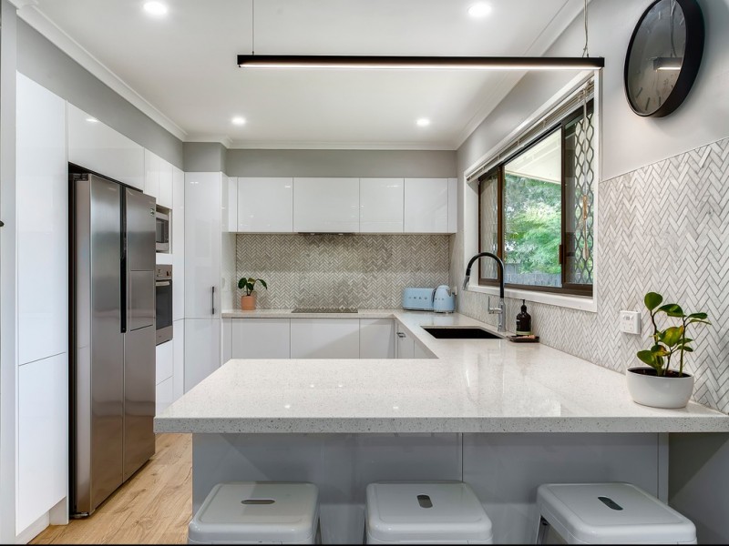 5 Carino Close, The Gap QLD 4061