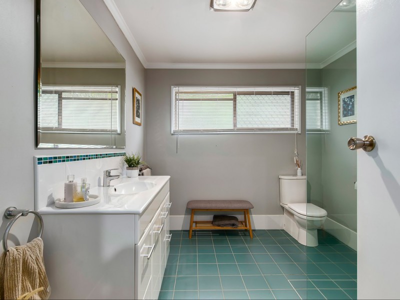 5 Carino Close, The Gap QLD 4061