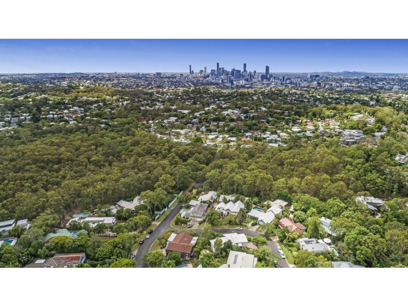 3 Satinwood Court, Bardon QLD 4065