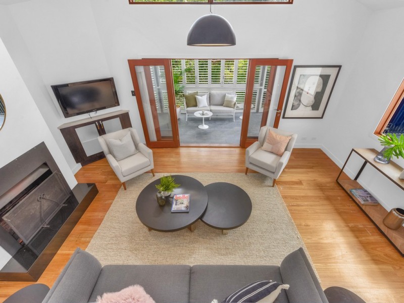 136A Simpsons Road, Bardon QLD 4065
