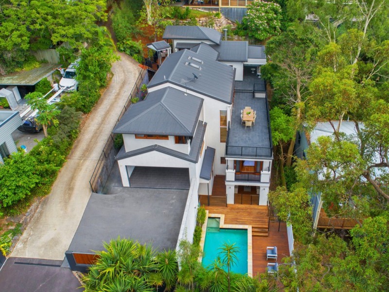 136A Simpsons Road, Bardon QLD 4065