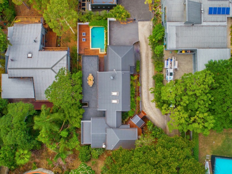136A Simpsons Road, Bardon QLD 4065