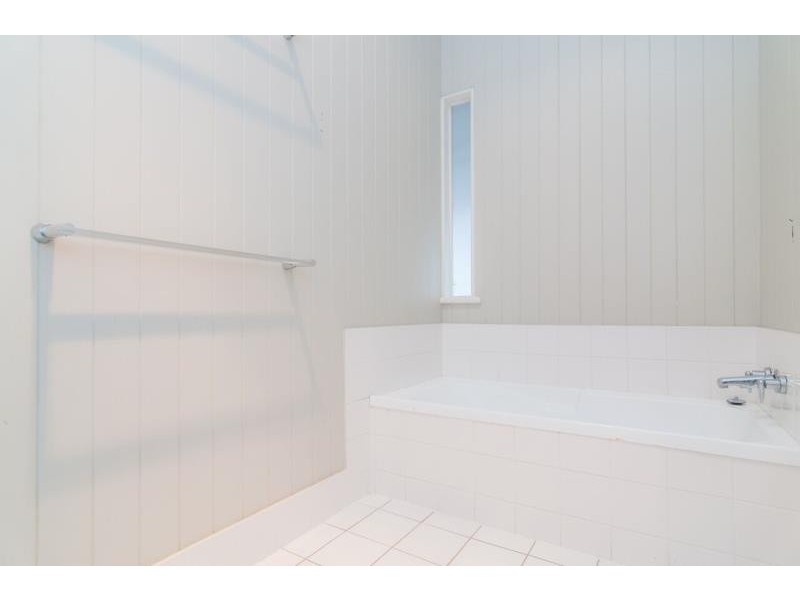 26 Waterworks Road, Red Hill QLD 4059