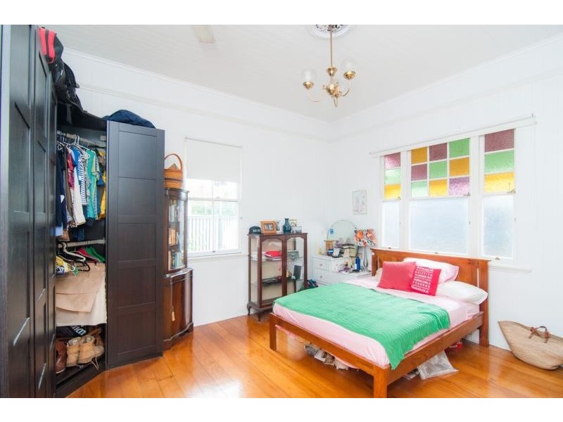 26 Waterworks Road, Red Hill QLD 4059