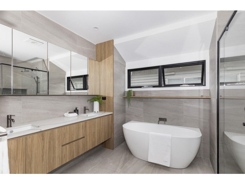 1/44 Beth Eden Terrace, Ashgrove QLD 4060
