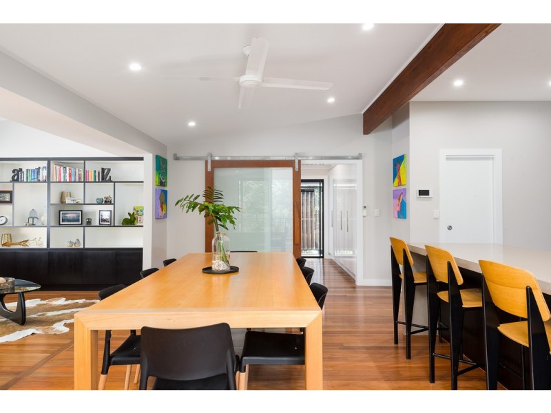 27 Walter Street, Toowong QLD 4066