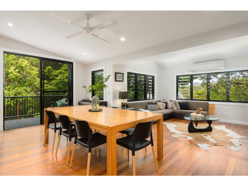27 Walter Street, Toowong QLD 4066