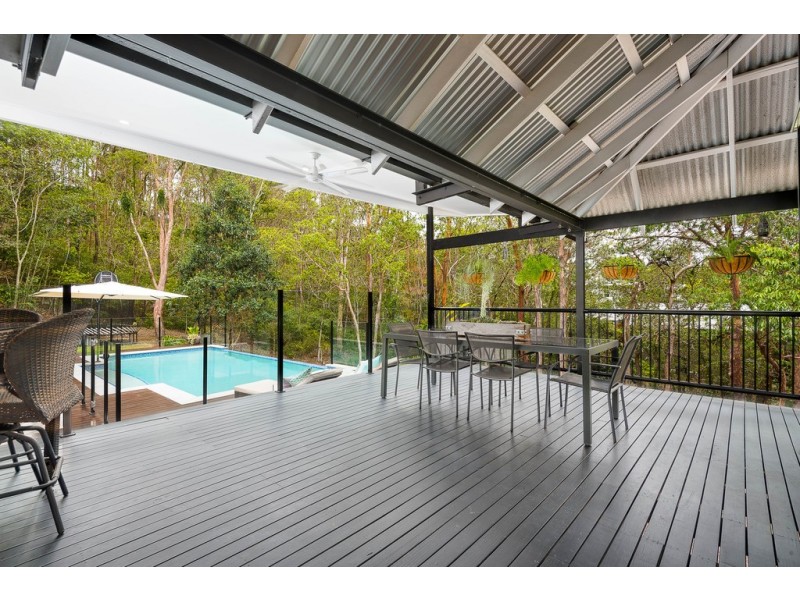 27 Walter Street, Toowong QLD 4066