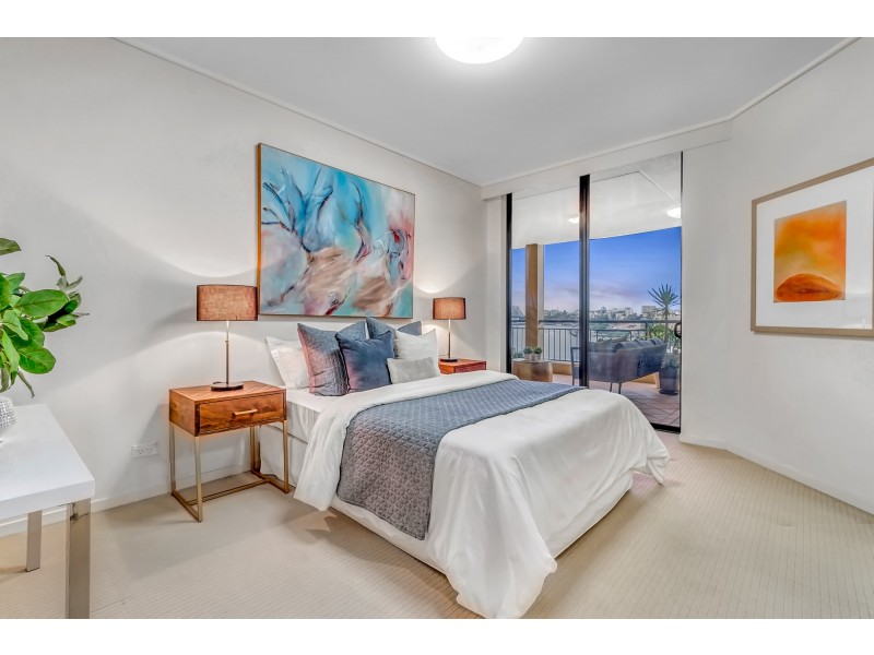 241 Wellington Road, East Brisbane QLD 4169