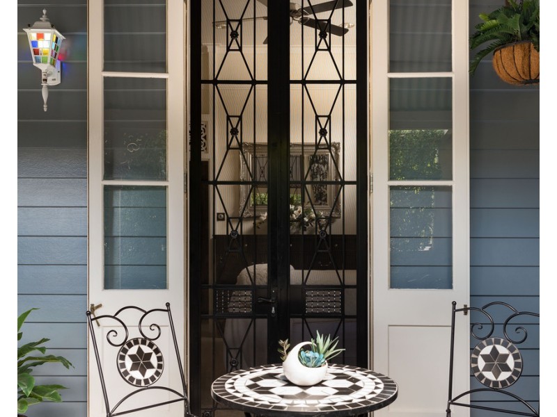 64 Upper Cairns Terrace, Paddington QLD 4064