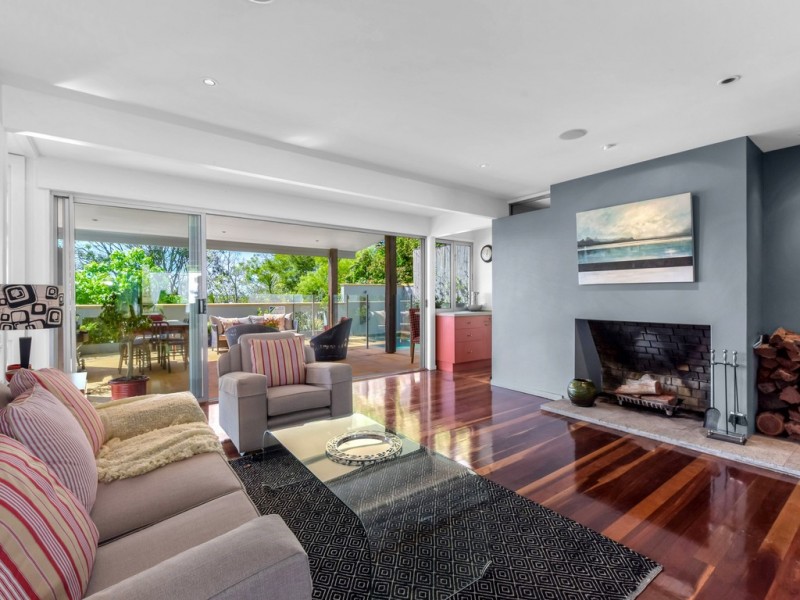 35A Dudley Street, Bardon QLD 4065