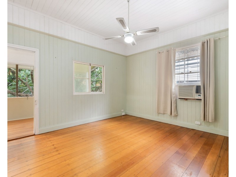 9 Shaw Street, Auchenflower QLD 4066