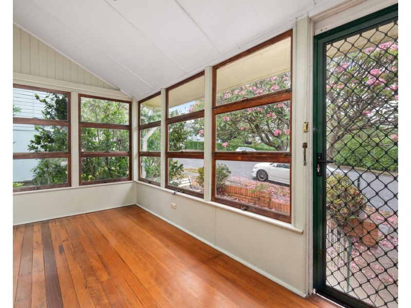 9 Shaw Street, Auchenflower QLD 4066