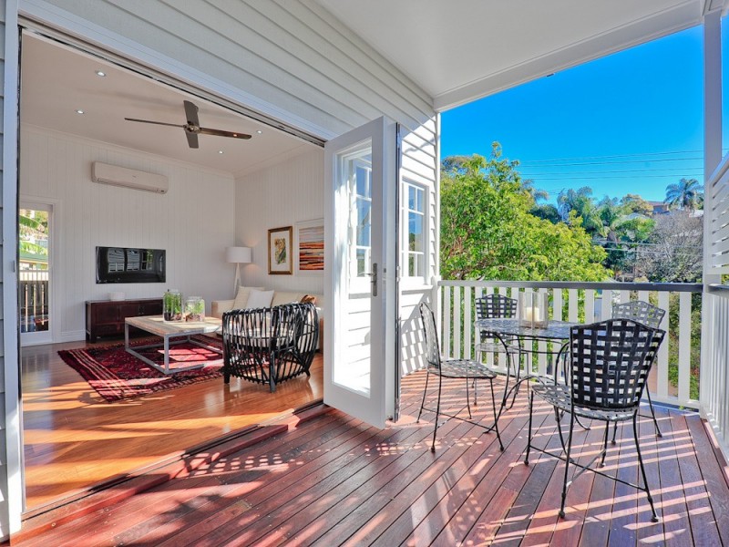 18 Woolcock Street, Red Hill QLD 4059
