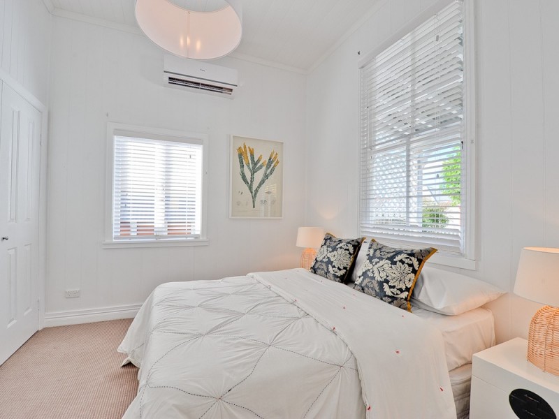 18 Woolcock Street, Red Hill QLD 4059