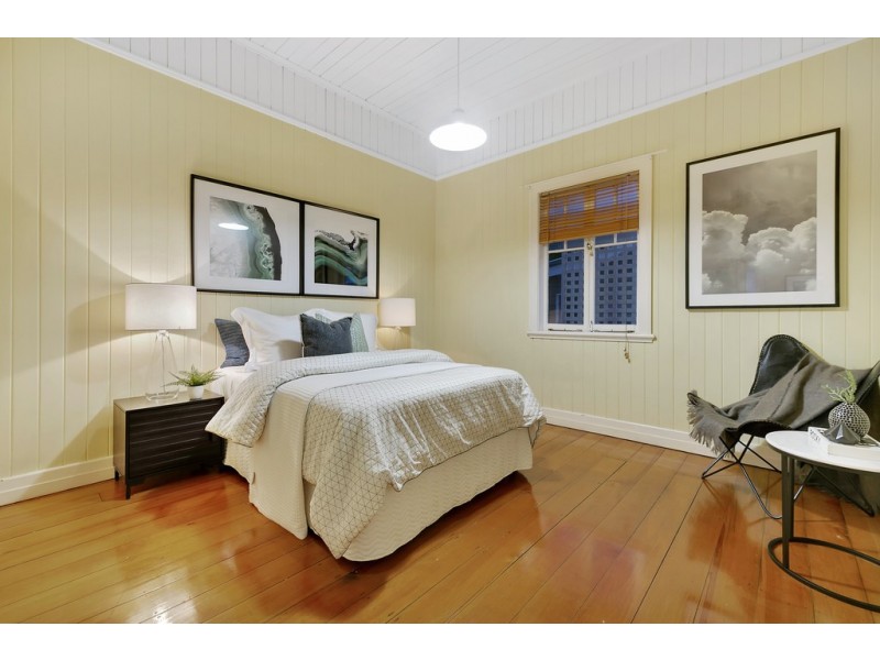 113 Empress Terrace, Bardon QLD 4065