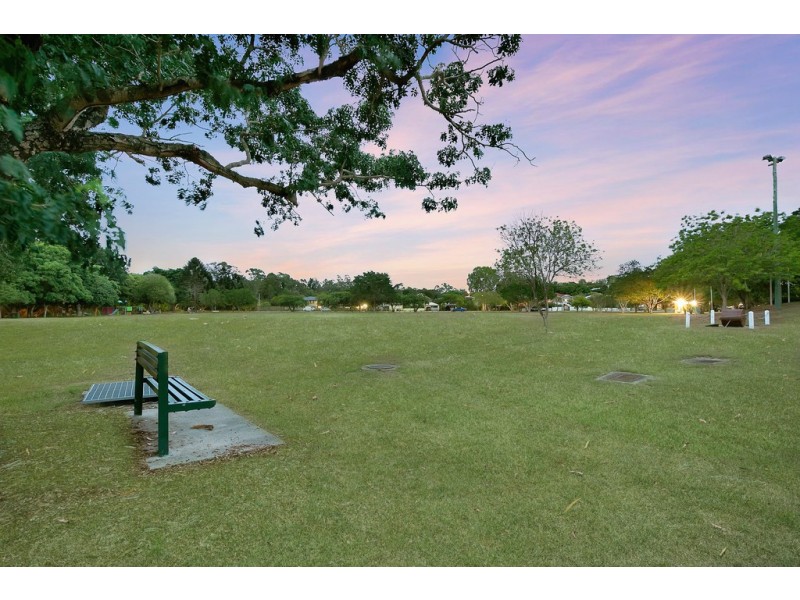 113 Empress Terrace, Bardon QLD 4065