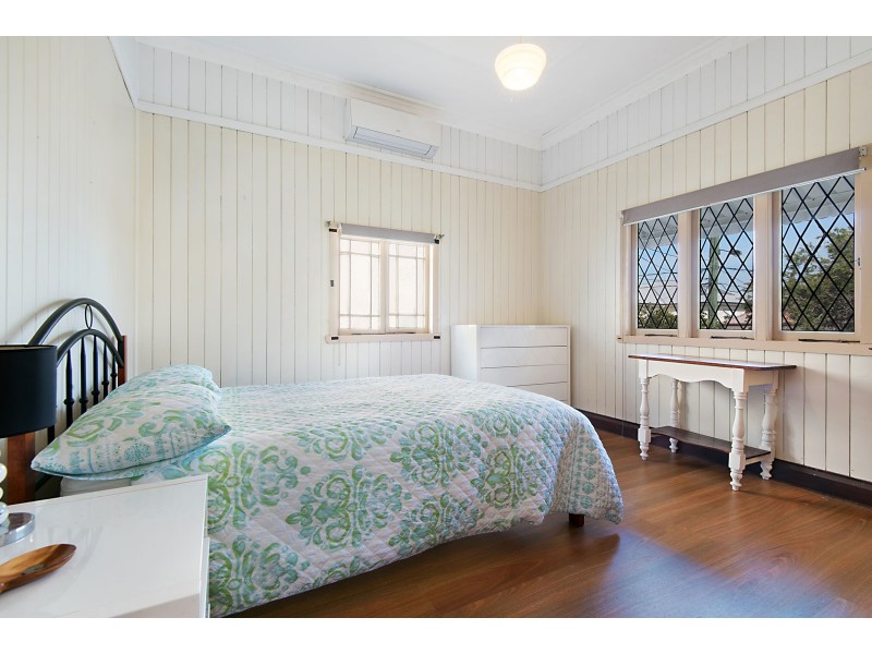 8 O’Connell Place, Red Hill QLD 4059