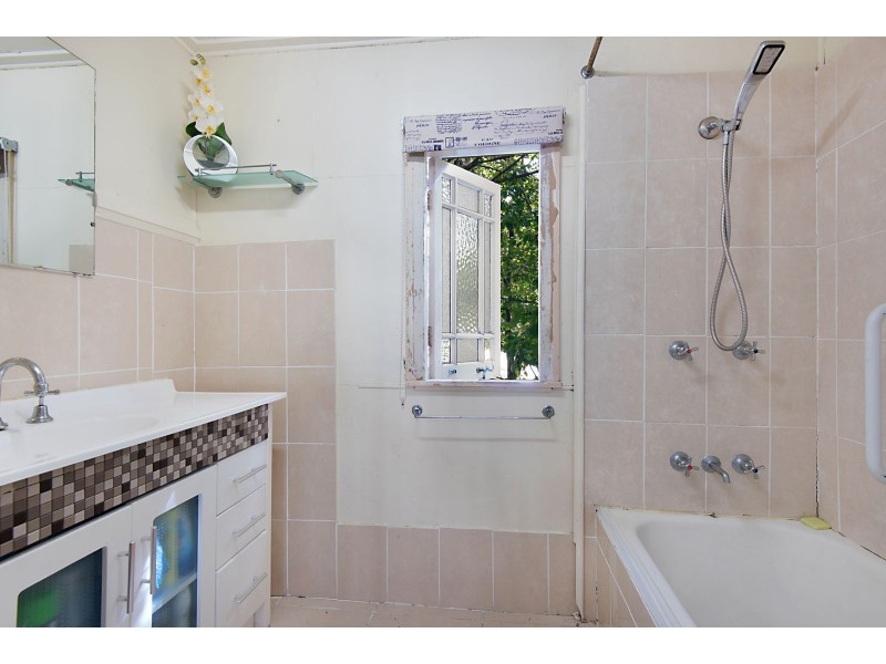 8 O’Connell Place, Red Hill QLD 4059