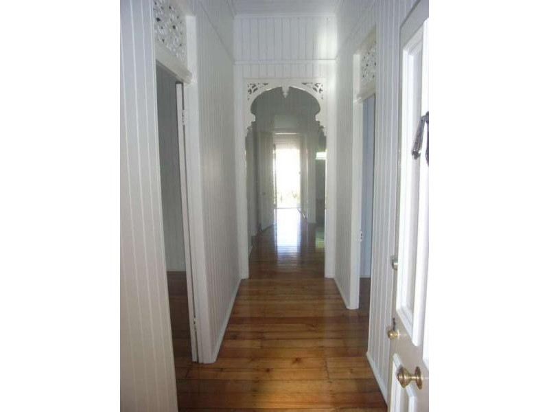 36 Mearns Street, Fairfield QLD 4103