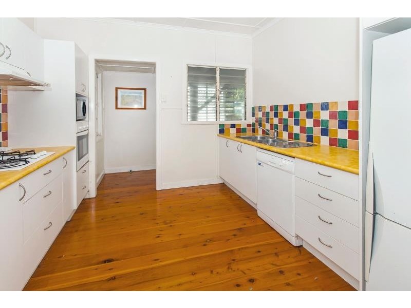 162 Taringa Parade, Indooroopilly QLD 4068