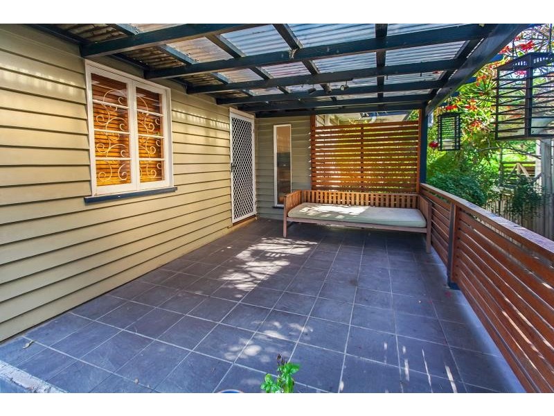 162 Taringa Parade, Indooroopilly QLD 4068