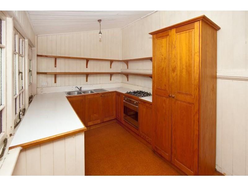 3 Arthur Terrace, Red Hill QLD 4059