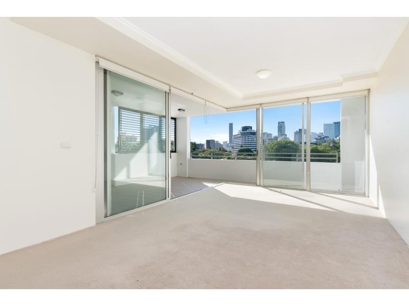 3101/3 Parkland Boulevard, Brisbane City QLD 4000