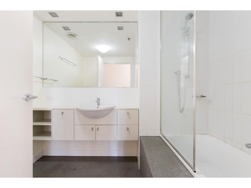 3101/3 Parkland Boulevard, Brisbane City QLD 4000