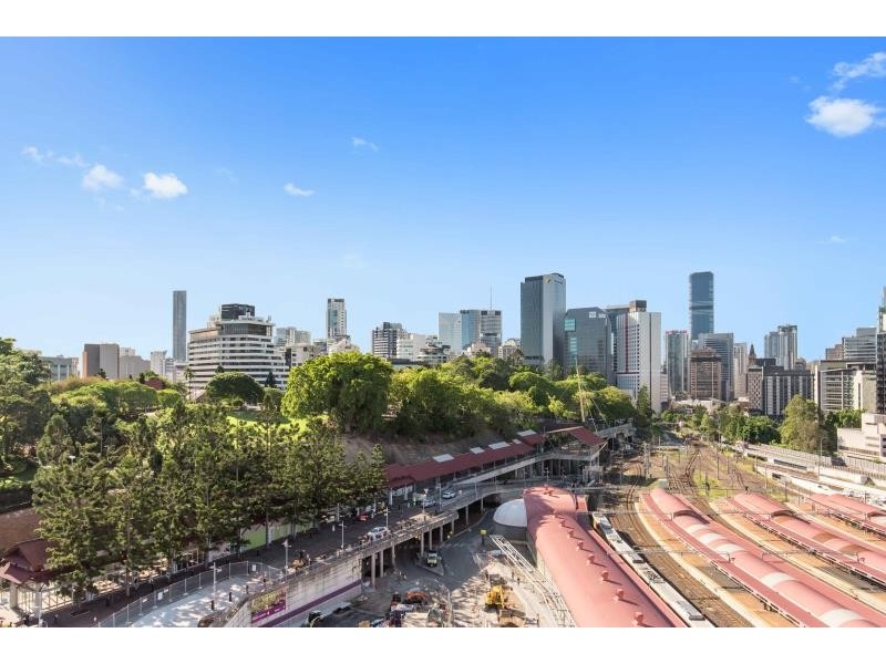 3101/3 Parkland Boulevard, Brisbane City QLD 4000