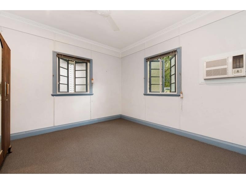 16 McLean Parade, Ashgrove QLD 4060