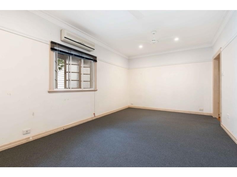 16 McLean Parade, Ashgrove QLD 4060