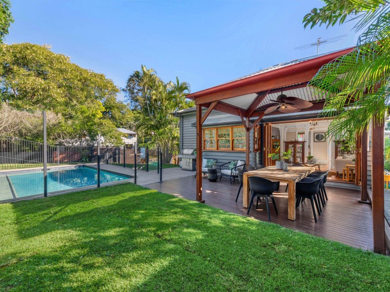 80 Empress Terrace, Bardon QLD 4065