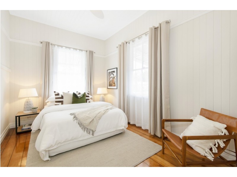 145 Coopers Camp Road, Bardon QLD 4065