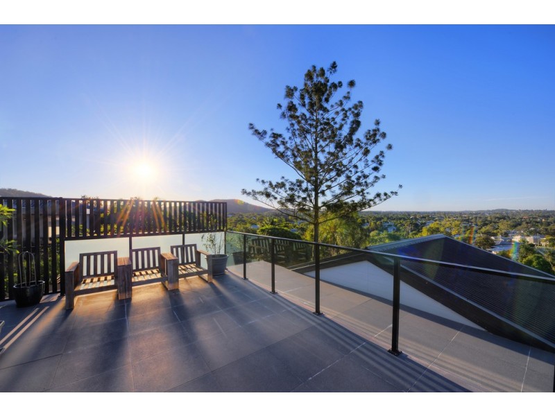 19 Coopers Camp Road, Bardon QLD 4065